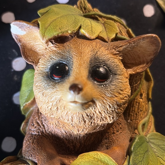 Vintage Bossons Chalkware Raccoon on Tree Wall Plaque by Congleton  + ladybug - Picture 2 of 5